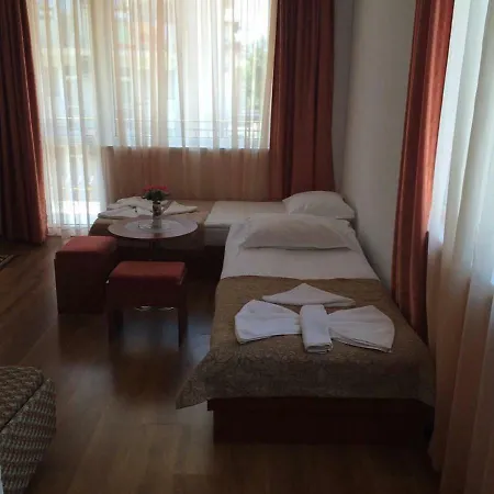 Семеен Хотел Драмчев Sunny Beach