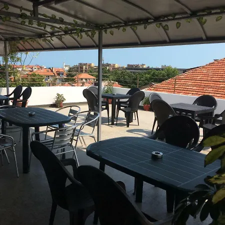 Konukevi Семеен Хотел Драмчев Sunny Beach
